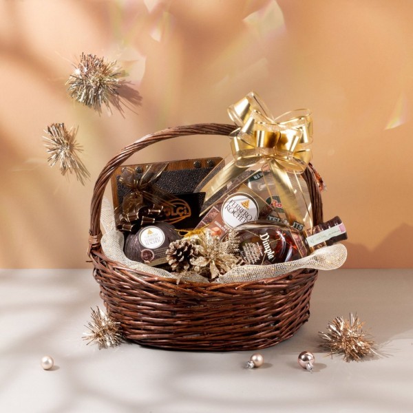 Димпъл – луксозна кошница с Dimple 15 и Ferrero