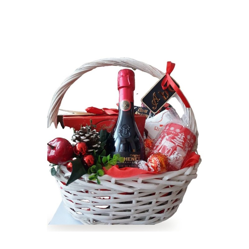 For the Teacher – Christmas basket with J.P. Chenet, a mug and Lindt