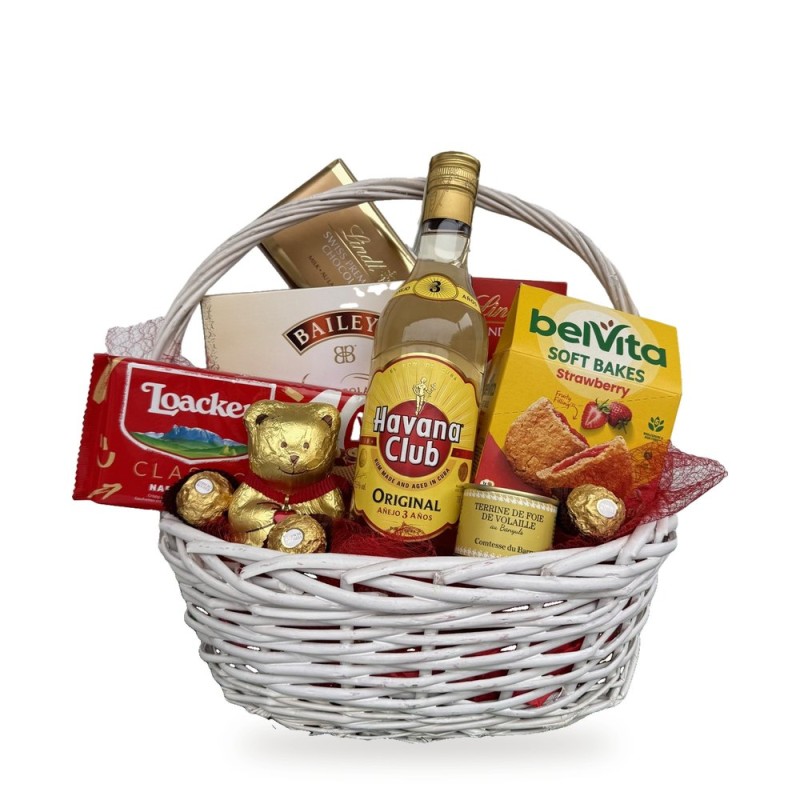 Havana – кошница с ром Havana Club, Loacker и Ferrero