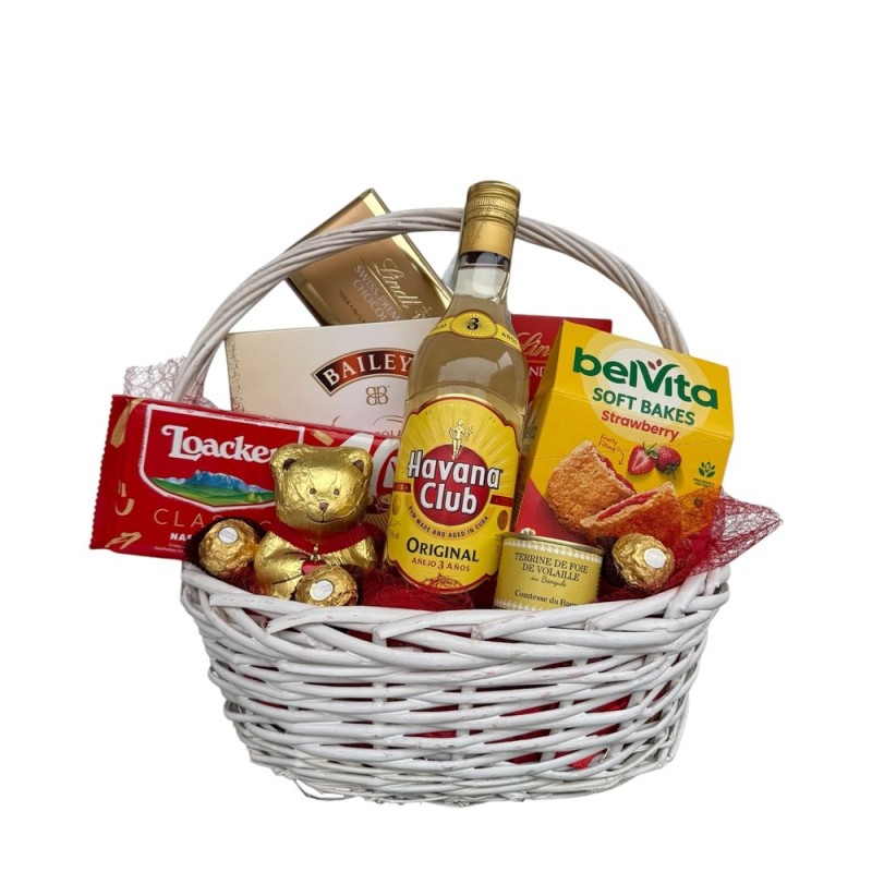 Havana – кошница с ром Havana Club, Loacker и Ferrero