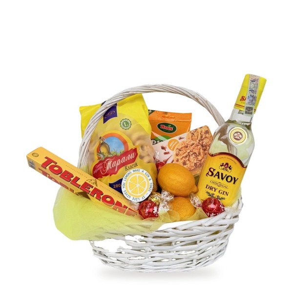 When Life Gives You Lemons – кошница с джин Savoy, лимони и Toblerone