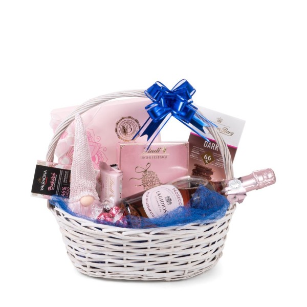 В розово – кошница с просеко розе и шоколади