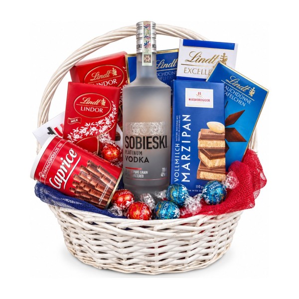 Sobieski – кошница с водка, марципан Niederegger и Lindt