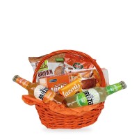 Orange Mood – basket with Breezer, crisps and wafers