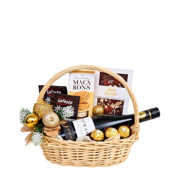 Златни празници – кошница със Syrah, макарони и Ferrero Rocher