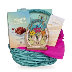Happy Easter – turquoise basket with Lindt chocolate