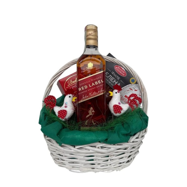 Великден за него – кошница с Johnnie Walker Red Label и филе