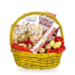 The Golden Bunny – Easter basket with Lindt Gold Bunny and Toffifee