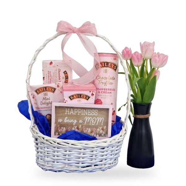 Happiness is being a Mom – кошница за мама с шоколади Baileys и рамка